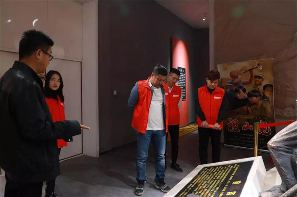 乾港集團,乾港官網(wǎng),乾港網(wǎng)絡,室內(nèi)空氣凈化公司,家居裝飾,家政服務,家居裝修 乾港集團,乾港官網(wǎng),乾港網(wǎng)絡,室內(nèi)空氣凈化公司,家居裝飾,家政服務,家居裝修